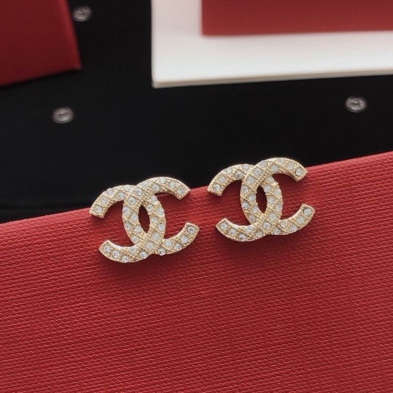 Chanel Earring 03yxs647